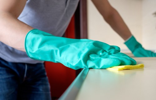 Kitchen and bathroom cleaning for Harringay properties
